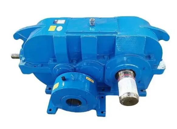 SHD type reduction machine hard tooth surface three ring gear reducer has strong load-bearing capacity