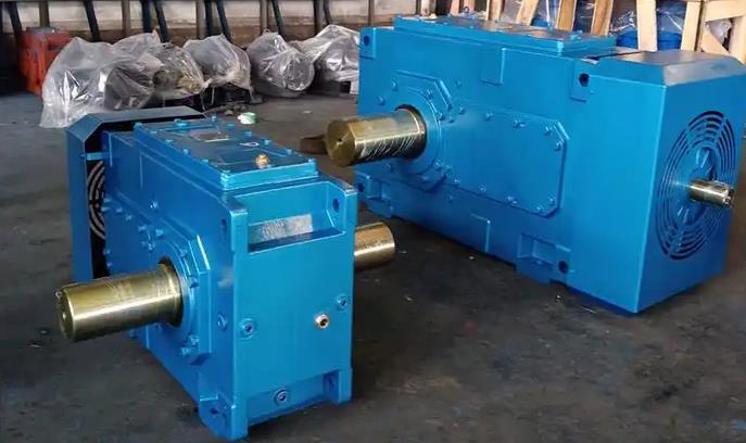 The difference between parallel axis, orthogonal axis, vertical and horizontal gearbox body in maintenance and repair