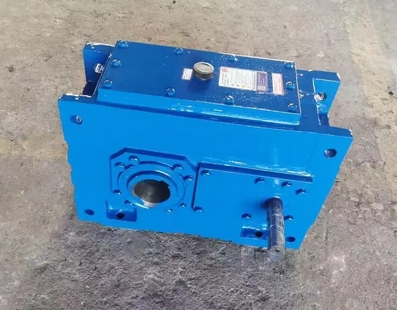 Apart from the housing structure, what other factors can affect the performance of high-power H1SH industrial gearboxes? Apart from the housing structure, what other factors can affect the performance of high-power H1SH industrial gearboxes?