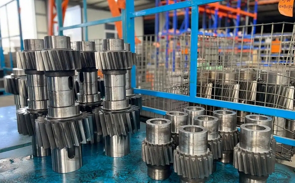 What are the specific contents and standards for checking the bearings of DCYK160-50-4 reducer What are the specific contents and standards for checking the bearings of DCYK160-50-4 reducer