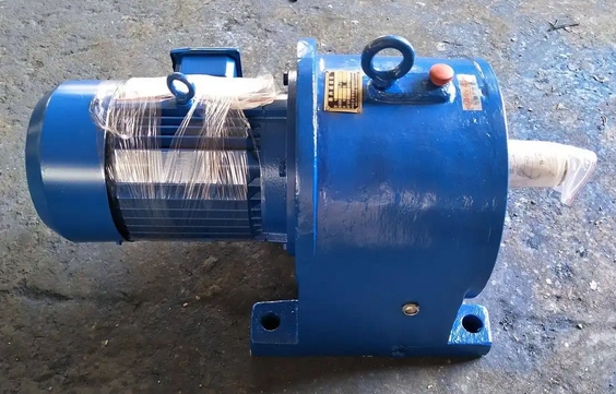 How to determine the service life of the bearings in the TY200-35.5-22KW hard-tooth surface gear reducer.