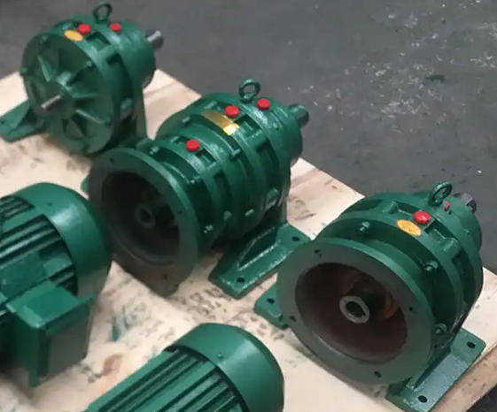 How to ensure the accuracy of measurement data when adjusting the concentricity of XWED63-187-4KW cycloidal reducer