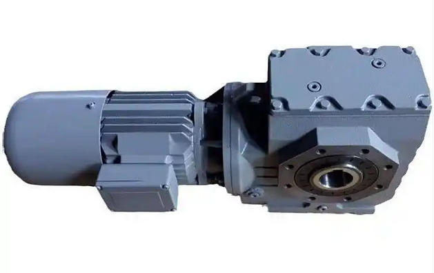 In the operating scenario of SA67AM90-85.83-M1 worm gear reducer, what are the specific aspects of working condition losses included