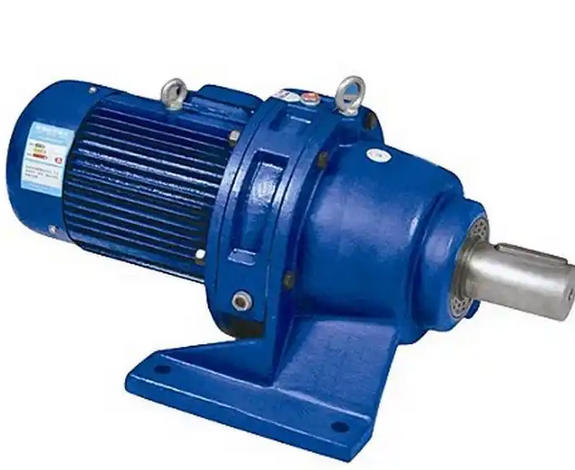 What details should be paid attention to when adjusting the radial clearance of the cycloidal gear of BWD16-23-18.5KW reducer