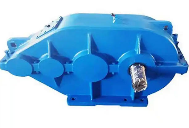 What is the function of the oil storage and oil guide components in the lubrication system of ZSC600-17.16-3 gear reducer