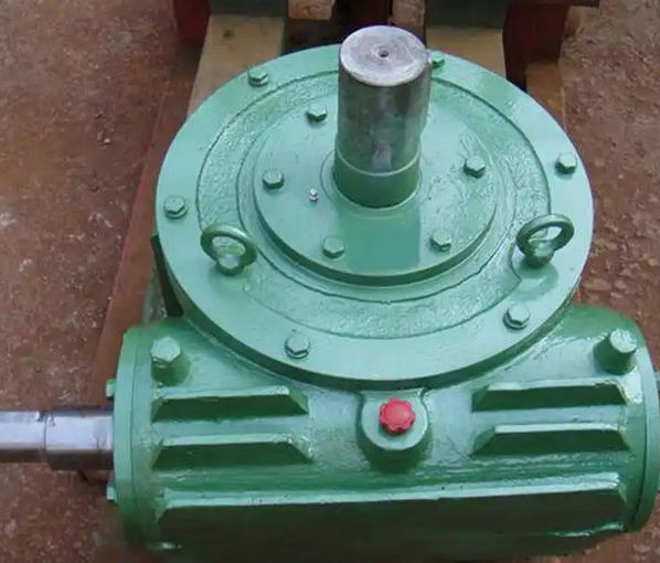 Can you provide an optimization design case of WHC280-20-I worm gear reducer