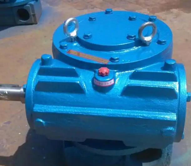 How to repair WHC160-10 worm gear reducer bearings after damage