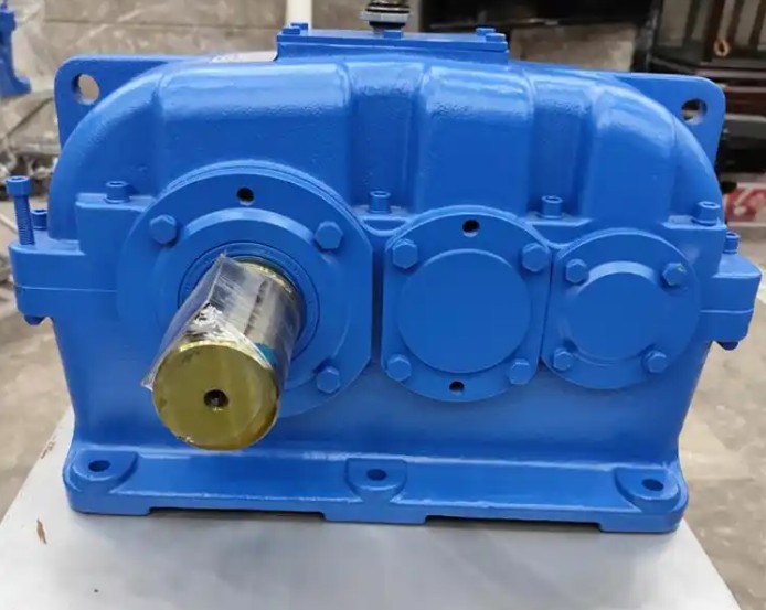 What are the risks of poor gear contact in ZLY280-20-2 reducer?