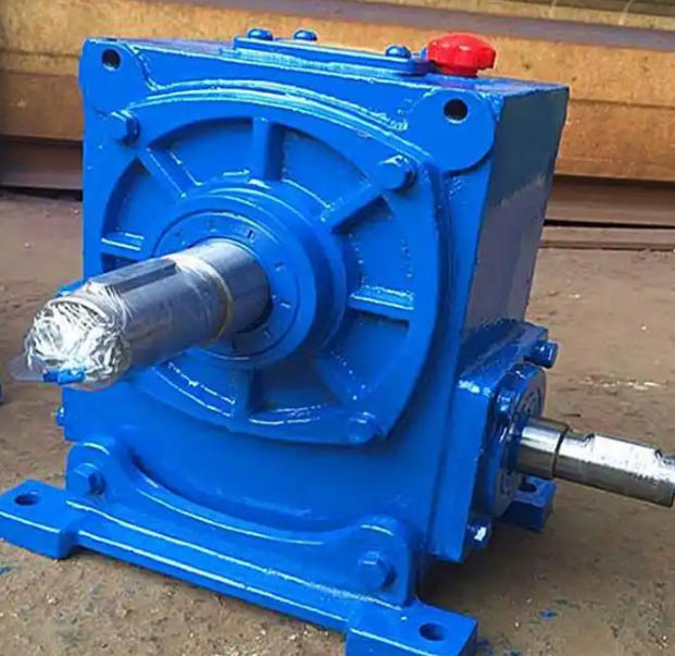 What are the common errors when installing WHX160-31.5-IF worm gear reducer