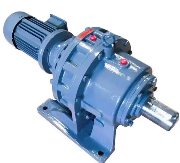 What performance degradation can be caused by wear of the output shaft in BWE42-187-2.2 cycloidal pinwheel reducer