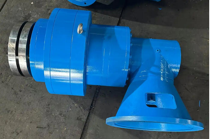 What factors in the external environment can affect the deformation of the joint surface of P2LA14-100 planetary gearbox