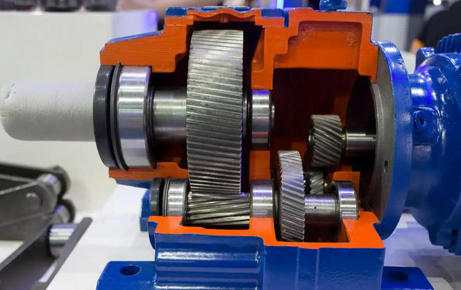 How to choose low-temperature lubricating oil? Winter gearbox oil selection tips, copy the operation directly in one article