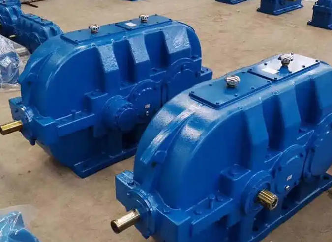 Reasons and treatment measures for bearing failure of roller press reducer