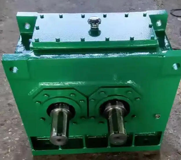 How to deal with the serious problem of oil pollution inside the H series industrial gearbox