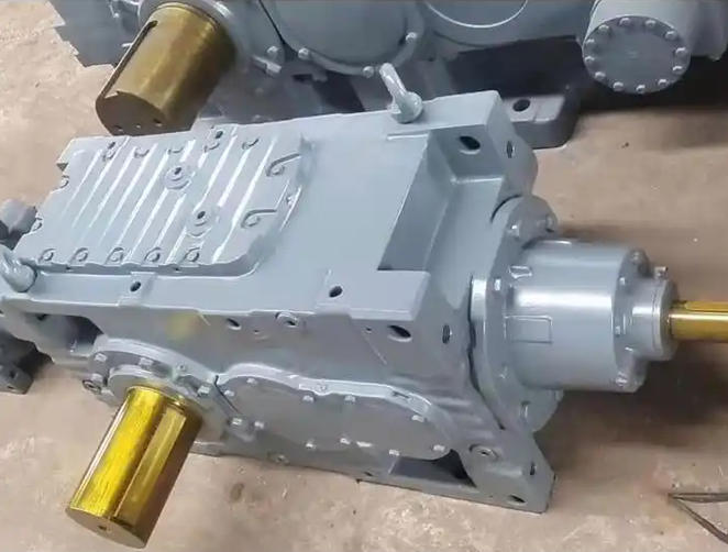 What specific working conditions are suitable for B-series gearboxes
